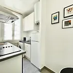 Charming Apartment, Paris Centre