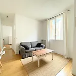 Charming Apartment, Paris Centre